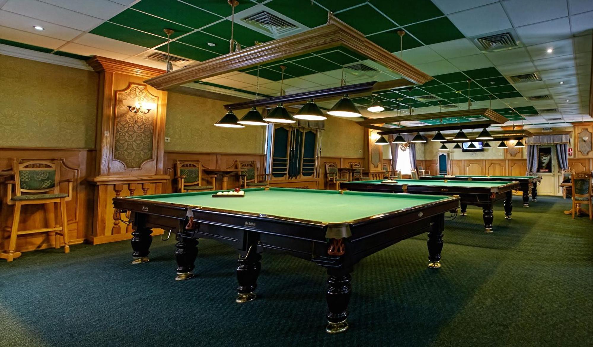 Pidkova Hotel Rivne Bagian luar foto